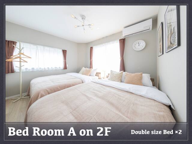 renovated / 5 bedrooms / max 17 people gallery image 4