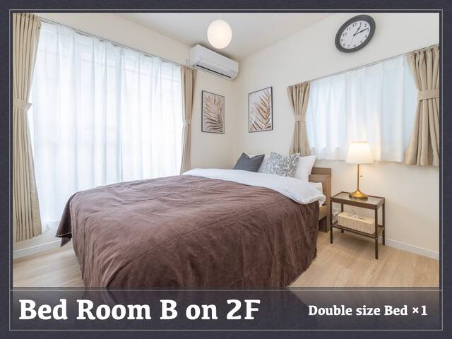 renovated / 5 bedrooms / max 17 people gallery image 5