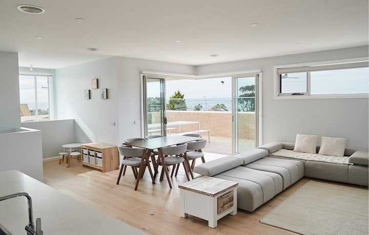 Harbour Horizons: Balcony Bbqs & Calm Water Views - Geelong