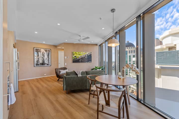 City Luxe: 1br Apartment With Rooftop Pool & Views - Brisbane