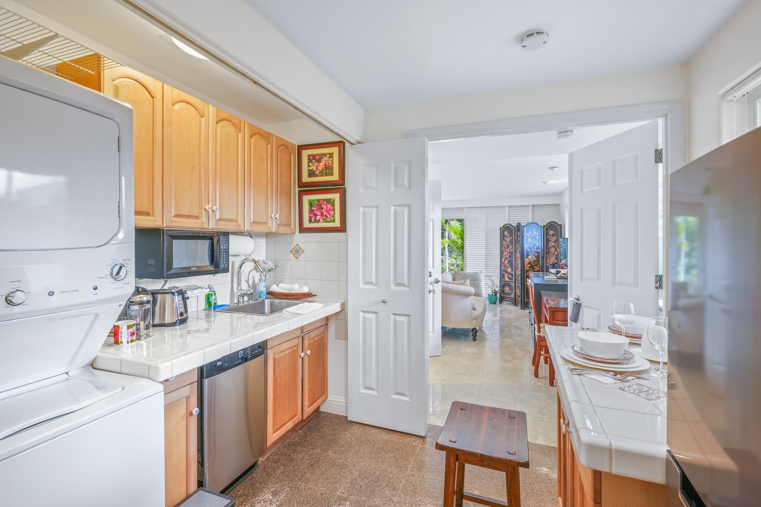 Beautiful Luxury Air Conditioned Apartment, Kauai - Image 3