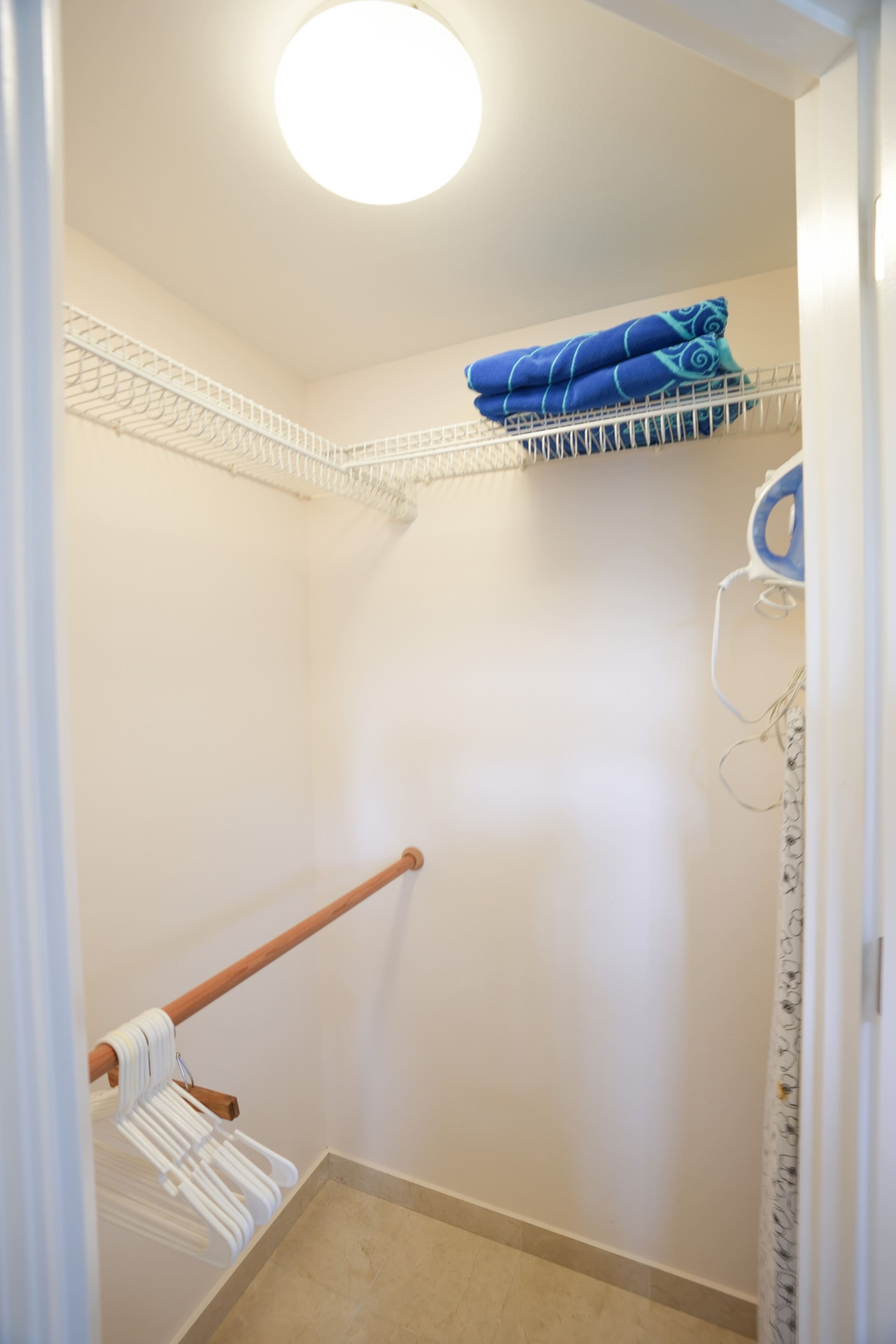 Beautiful Luxury Air Conditioned Apartment, Kauai - Image 42