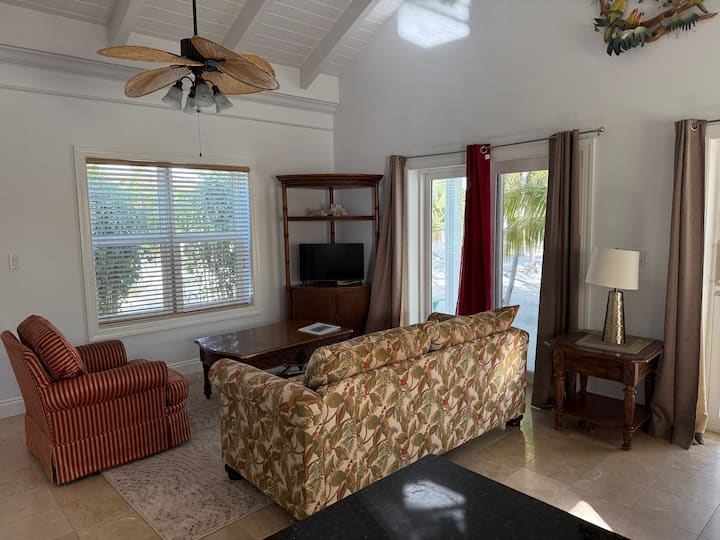 Cottage 5 Seaside Est.-beautiful Like New By Beach - Quần đảo Turks & Caicos