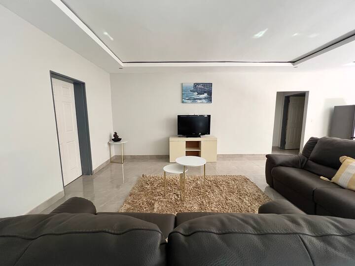 Platinum Guest Apartment 996a - Victoria Falls