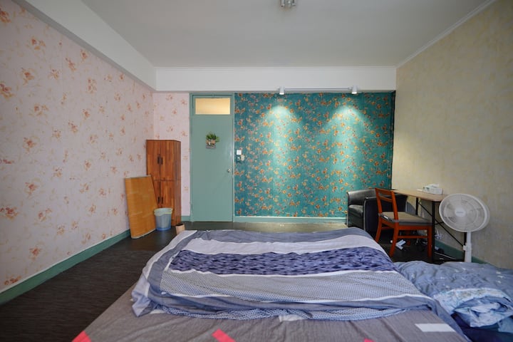 غرفة النوم 1