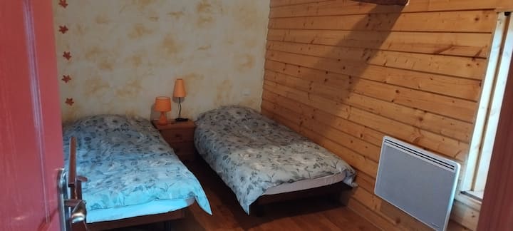 Dhomë gjumi 2