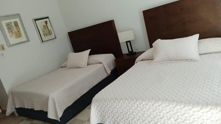Dhomë gjumi 2
