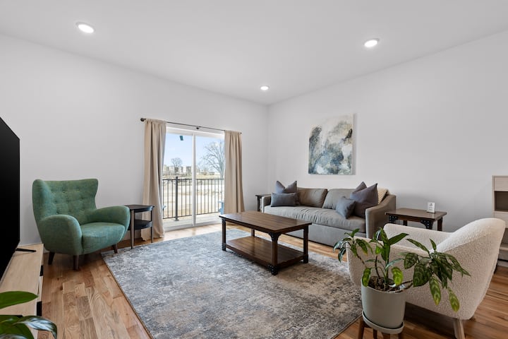 *New* Townhome On Chattanooga Southside Sleeps 8! - Chattanooga, TN