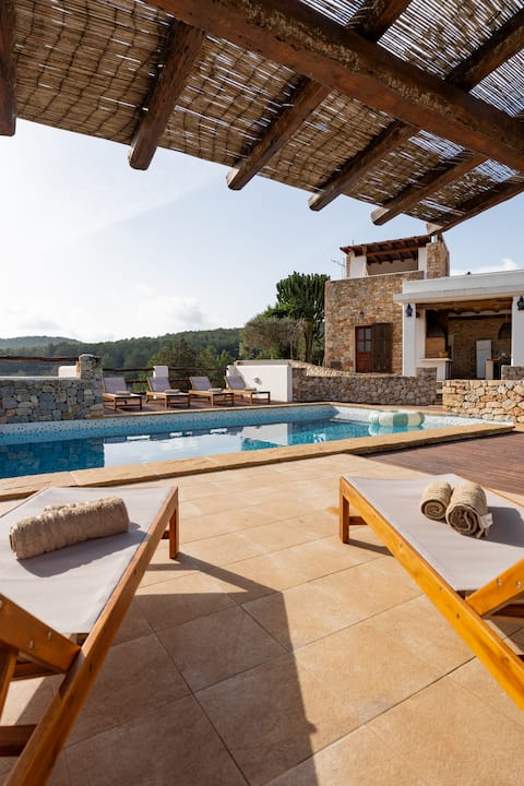 Los Sueños Farm