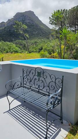 BestPlaceEver-Luxury Two-Story Apartment gallery image 5