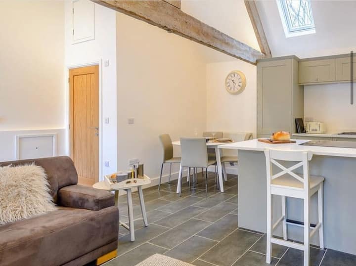 Pippin - Stylish Converted Barn - Cheddar