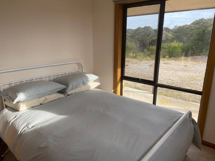 2 - ра спалня 