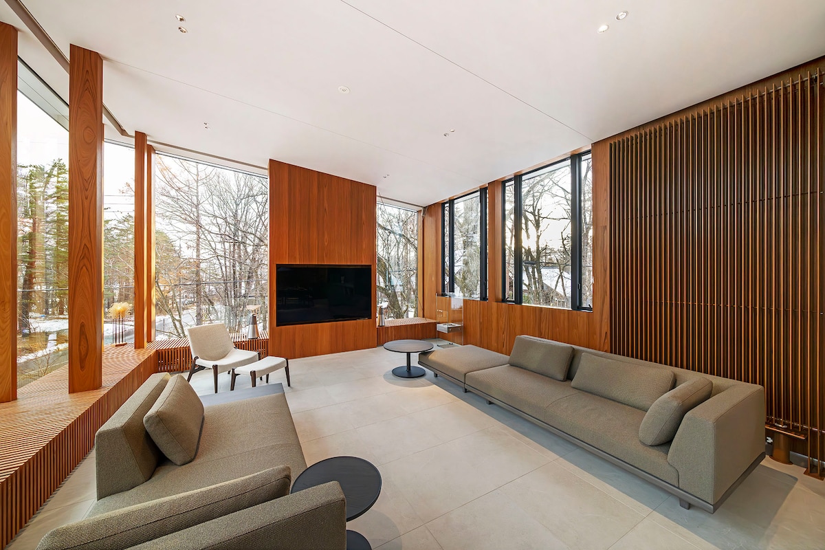 HAKURO デンシタコ スクエアキャンバス Panoramic Windows, Private Jacuzzi & BBQ｜D+ - Houses for Rent in