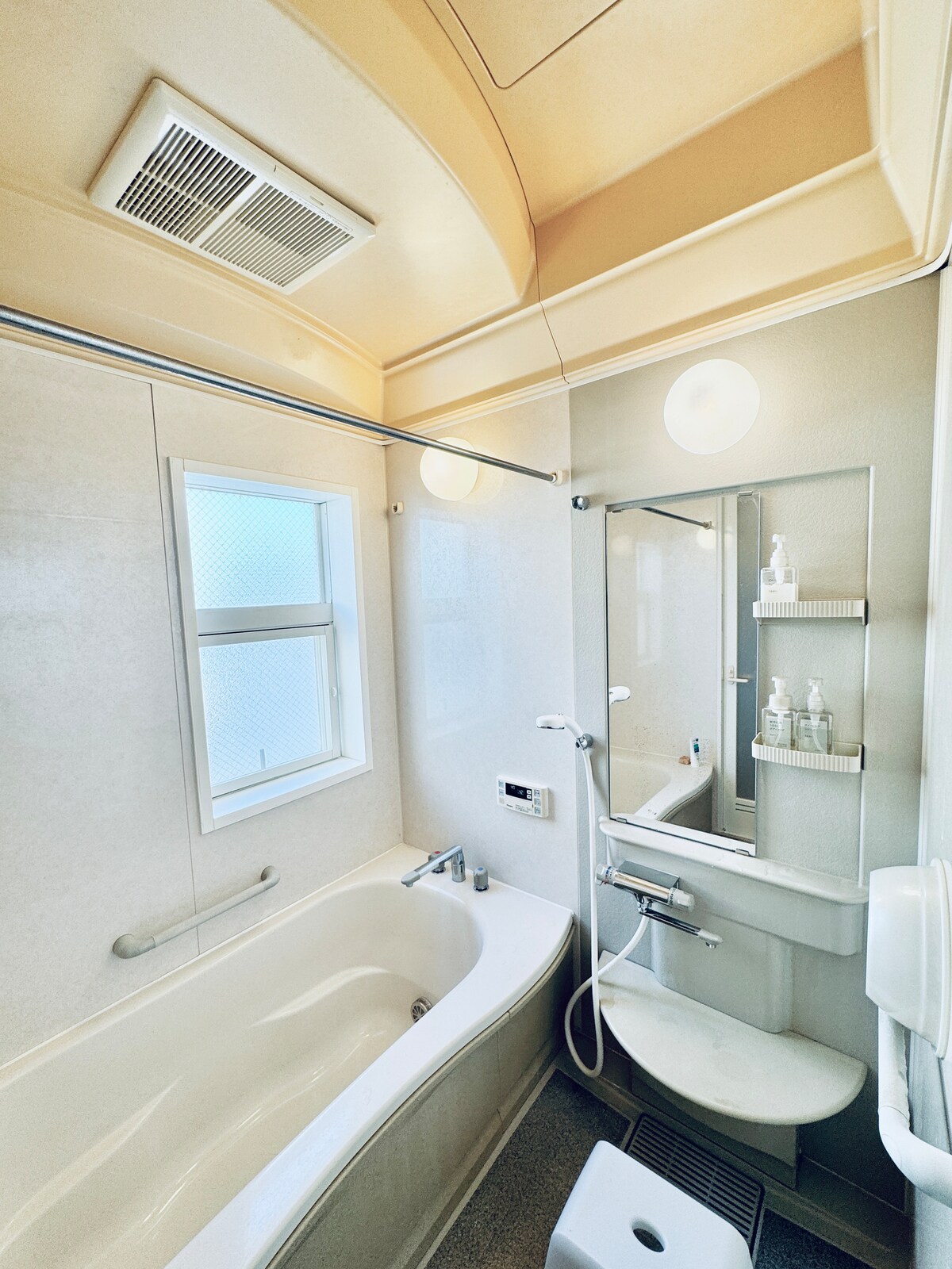 江ノ島ビーチ沿い／海と夕陽を感じる1棟貸し／無料レンタル