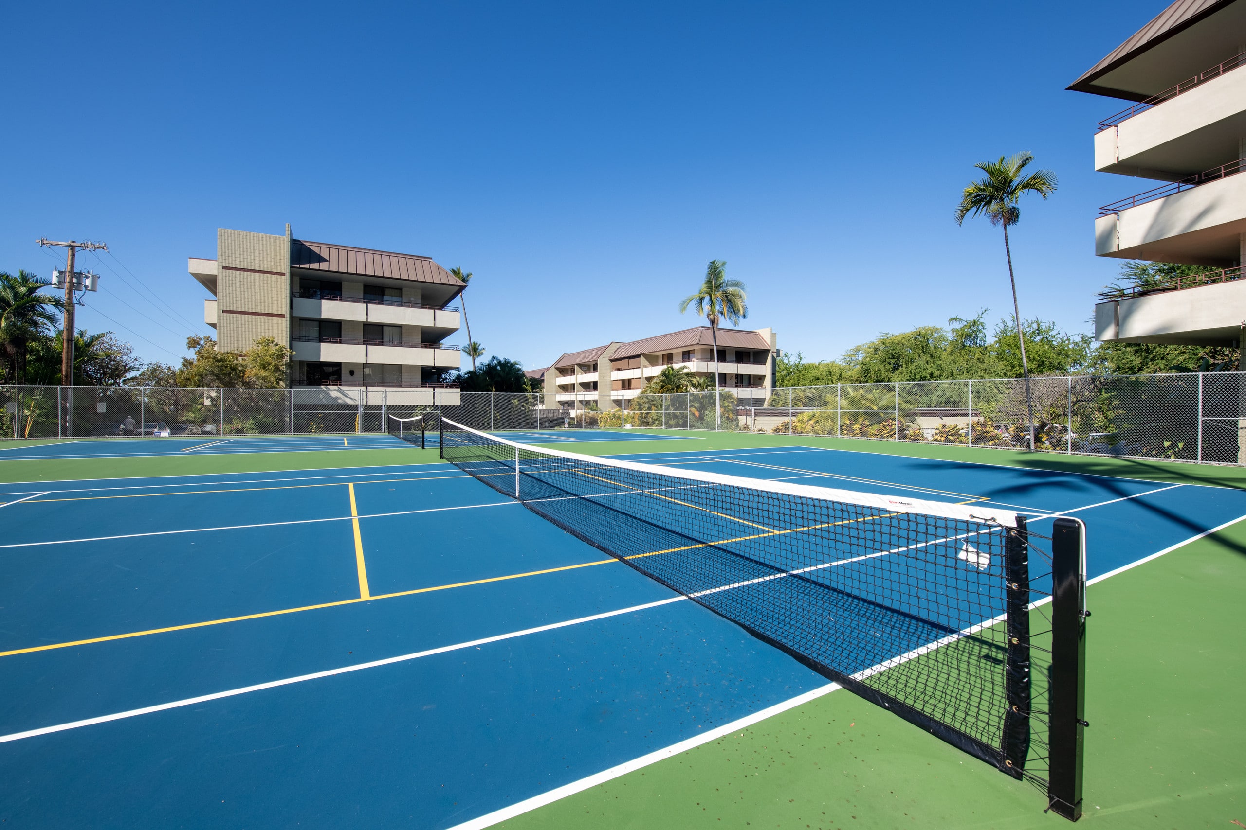 Condo in Kailua-Kona · ★4.9 · 2 bedrooms · 4 beds · 2 baths - Image 38