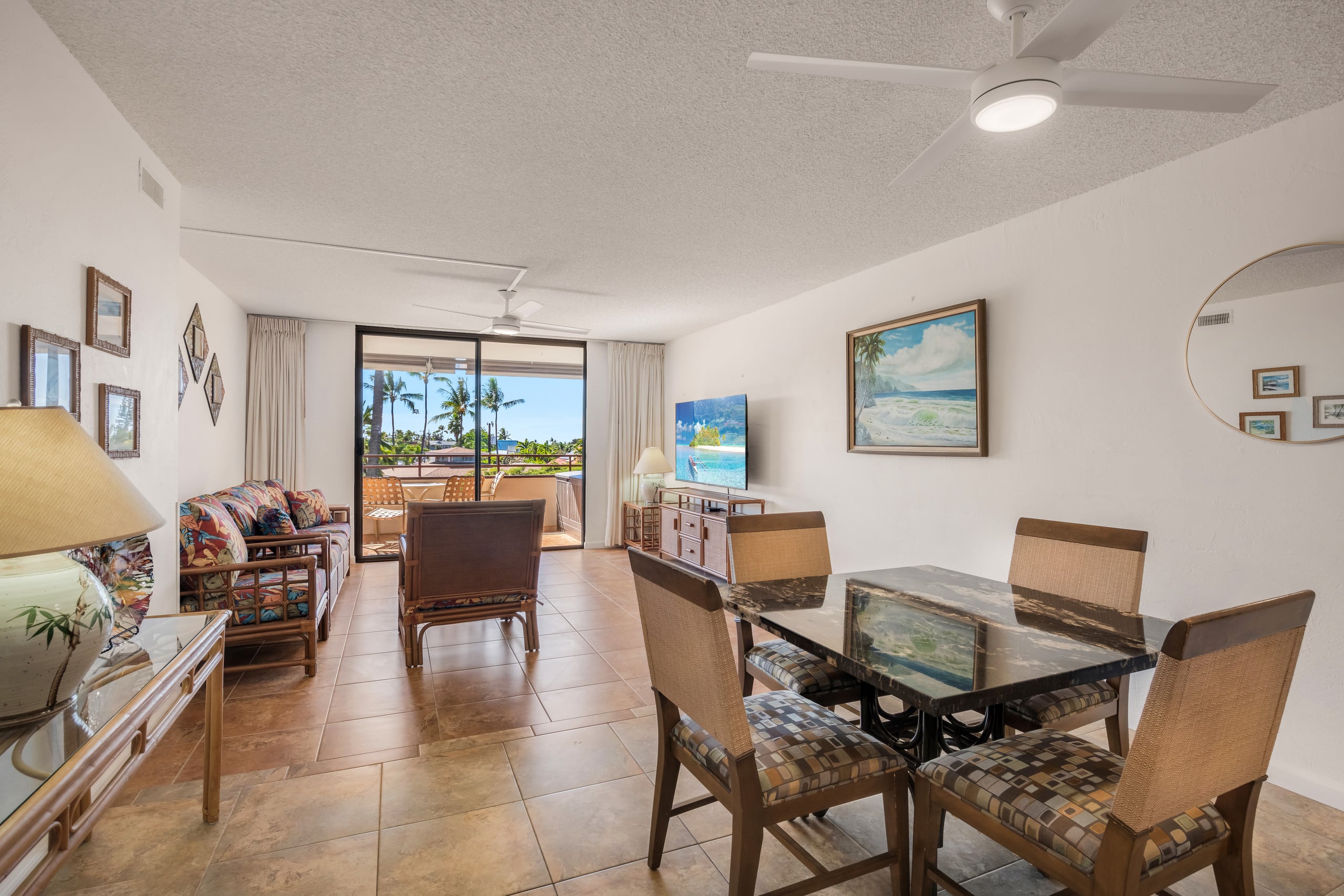 Condo in Kailua-Kona · ★4.9 · 2 bedrooms · 4 beds · 2 baths - Image 14