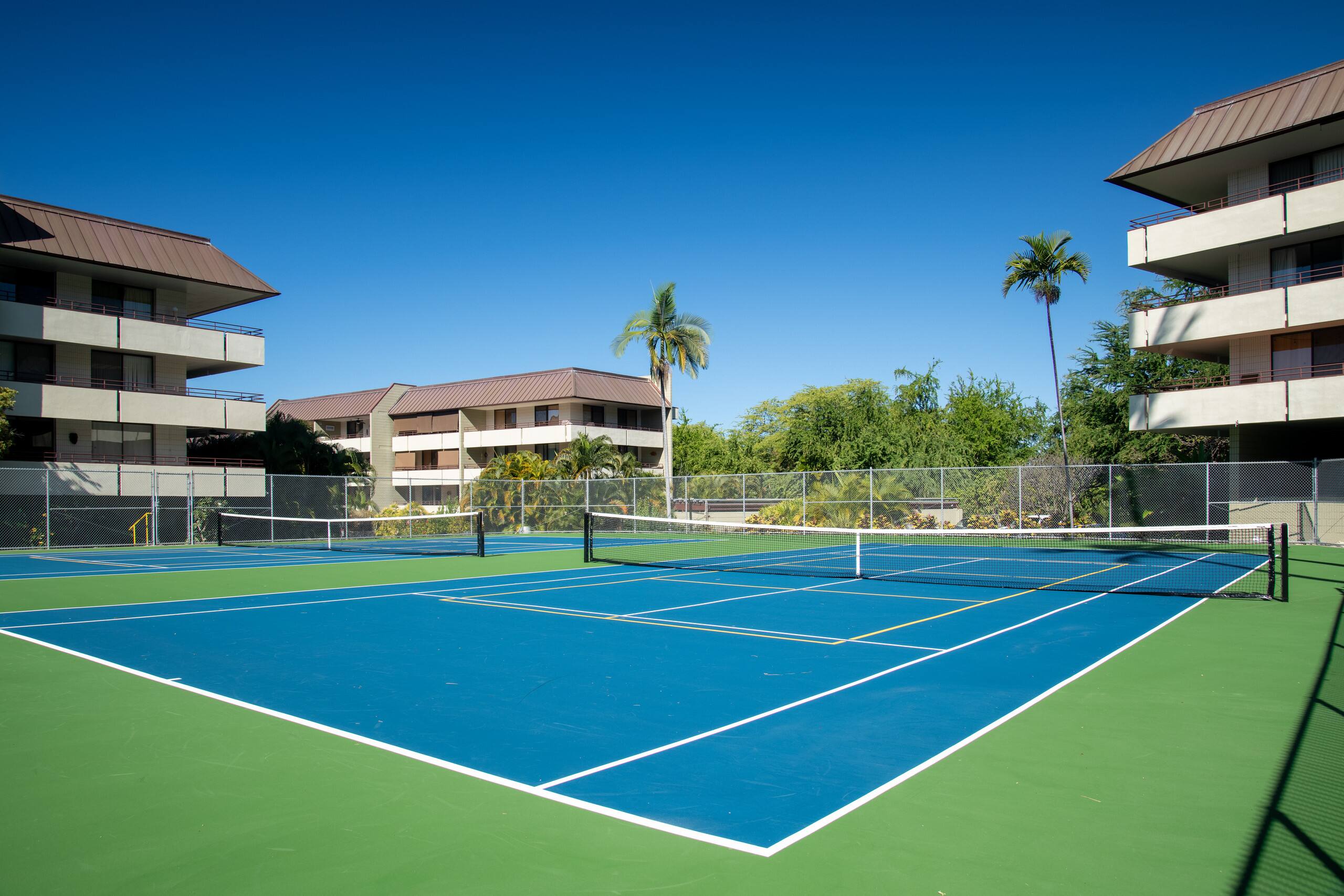 Condo in Kailua-Kona · ★4.9 · 2 bedrooms · 4 beds · 2 baths - Image 41