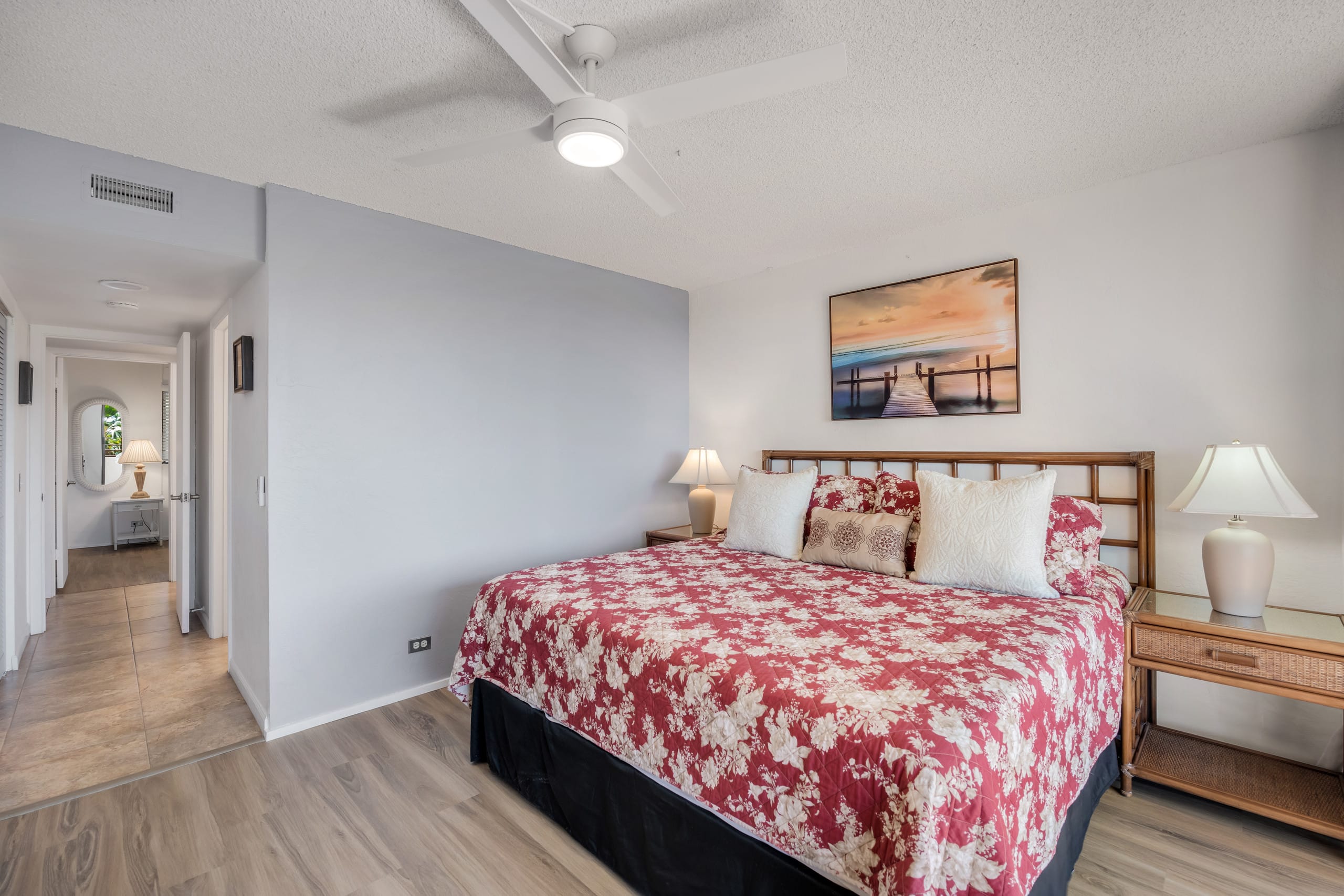 Condo in Kailua-Kona · ★4.9 · 2 bedrooms · 4 beds · 2 baths - Image 18