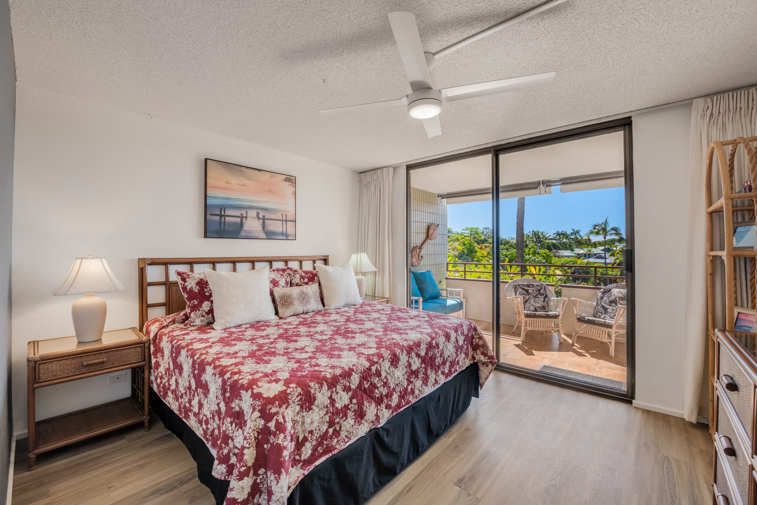 Condo in Kailua-Kona · ★4.9 · 2 bedrooms · 4 beds · 2 baths - Image 20
