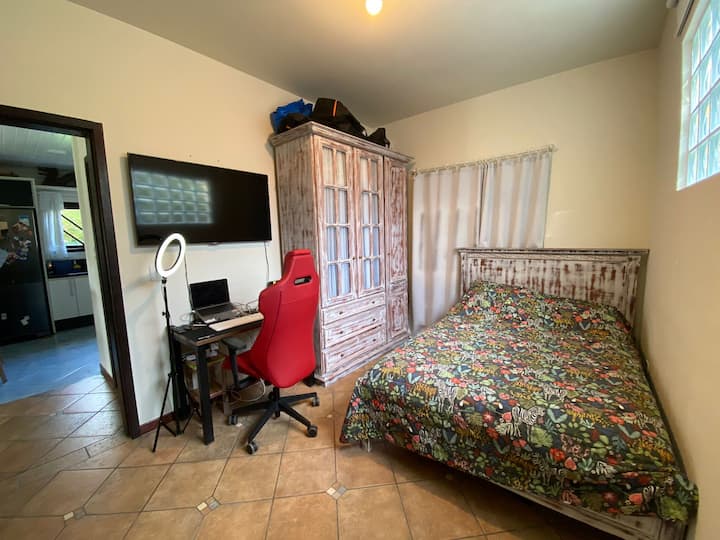 საძინებელი 3