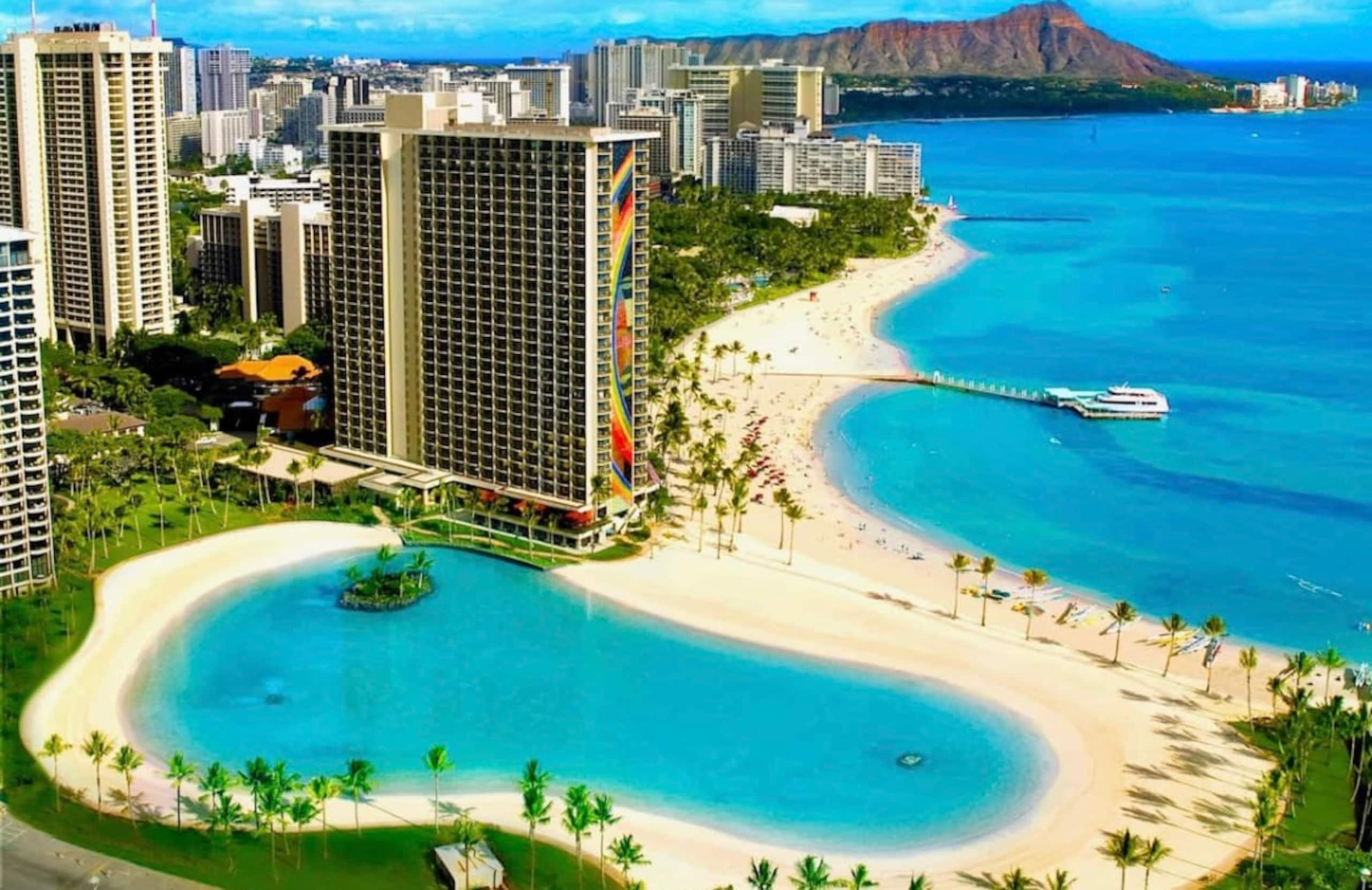 Condo in Honolulu · ★4.6 · 1 bedroom · 1 bed · 1 private bath - Image 26