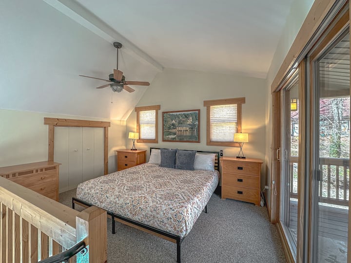 Loftslaapkamer Lay Lodge