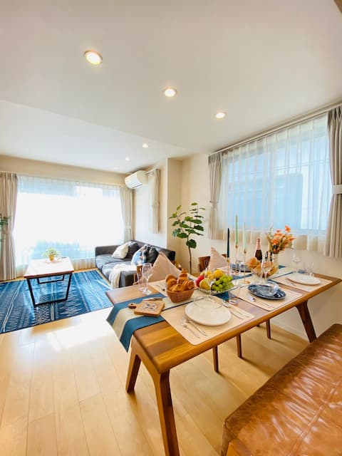 Shibuya Station 5 minutes, Shinjuku Station 15 minutes, Sangenjaya Station 4 minutes on foot | 8 peo