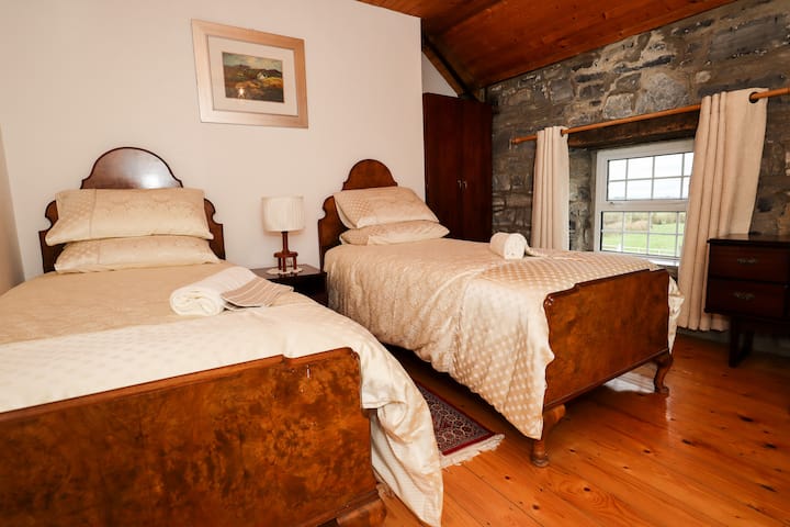 საძინებელი 3