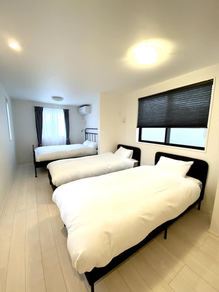 Schlafzimmer 2