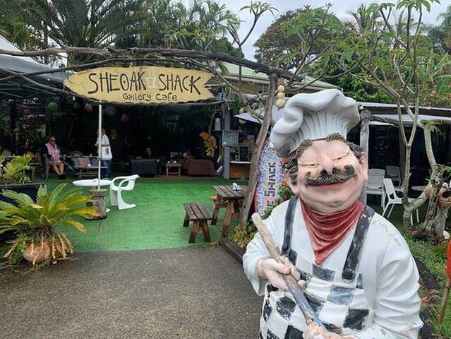 Fingal Village Beach House gallery image 3