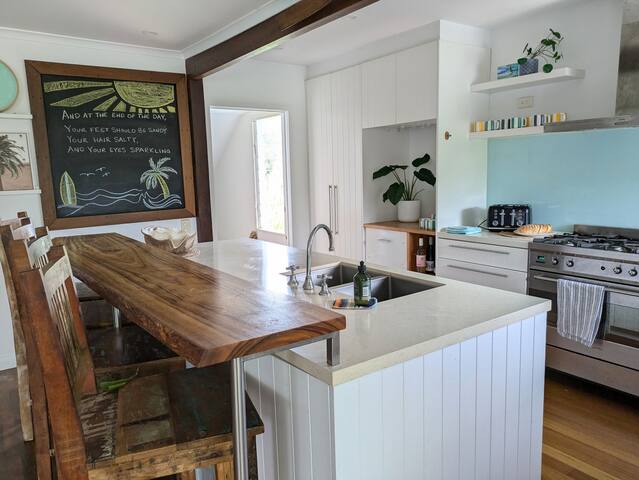 Fingal Village Beach House gallery image 4