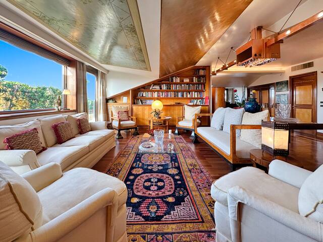 Stunning Penthouse – Perfect for 5 Guests