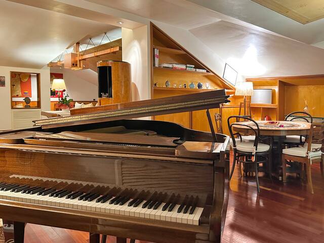 Stunning Penthouse – Perfect for 5 Guests gallery image 3