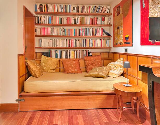 Stunning Penthouse – Perfect for 5 Guests gallery image 4