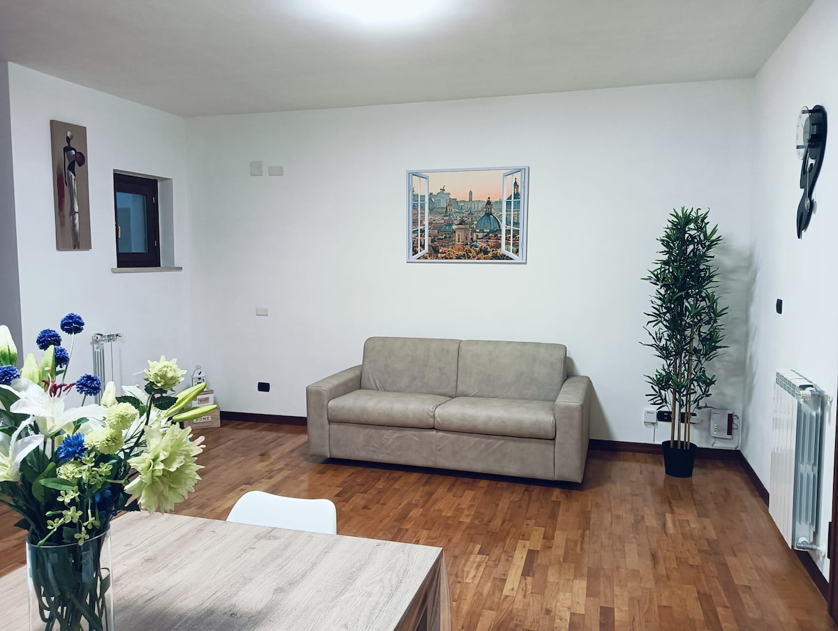 Popular Airbnb listing: Minerva House - Airport and Fiera in Fiumicino