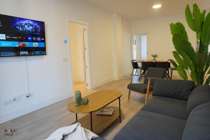 Duke 5Torres Apartments E1 gallery image 2