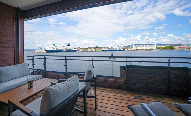 Beautiful apartment, spectacular views on Sørenga gallery image 4