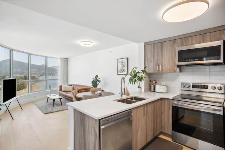 Ocean View 2b2b Downtown Apt - Vancouver