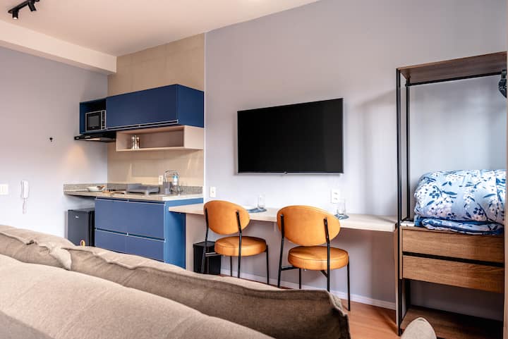 Amplo Studio C/ Vaga, Prx. Av.paulista E Liberdade - São Paulo