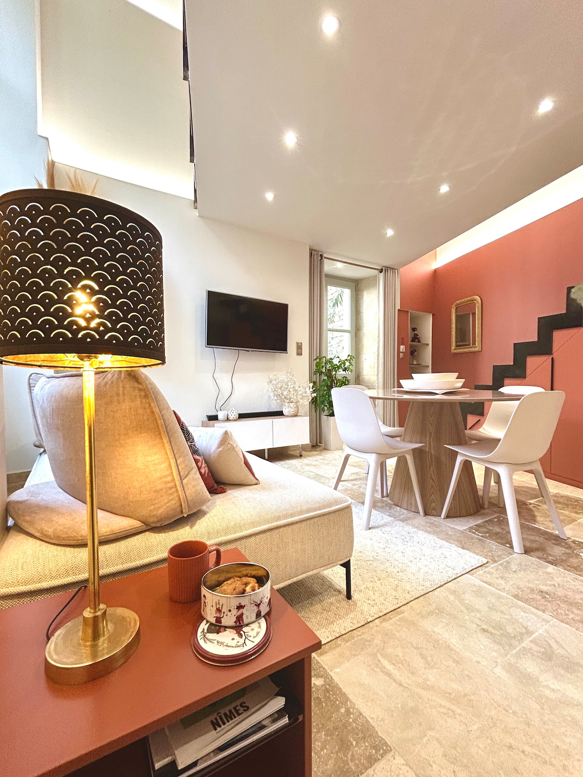 Top Airbnb: The Arena's Pavillon 4*: rooftop&AC&parking in Nîmes