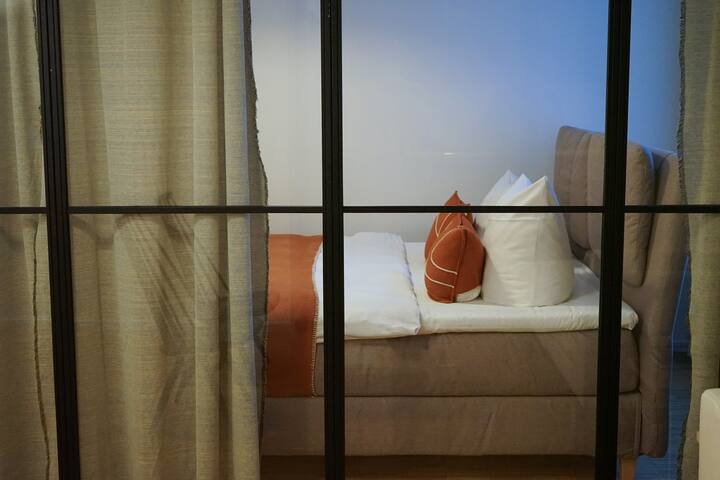 1/ X Loft Art Design 3 BR Factory Kreuzberg gallery image 3