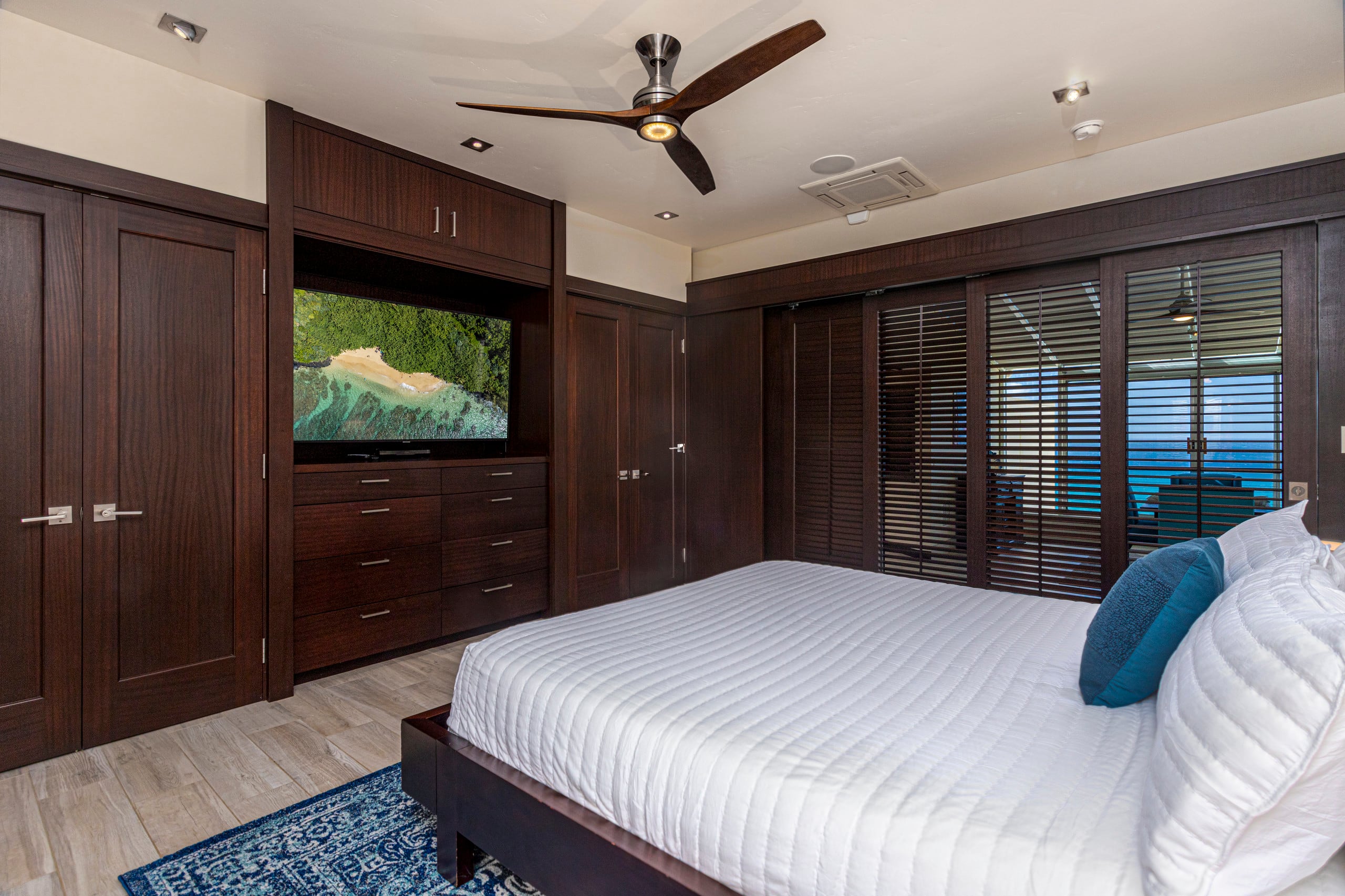 Premiere Puu Poa 407 - Penthouse - AC -Oceanfront - Image 20