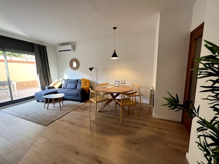 Entire Apartment With Private Patio (Barcelona) - Terrassa