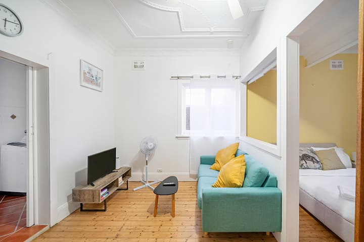 Sunnyside Up—local Living By Bondi Beach - Randwick