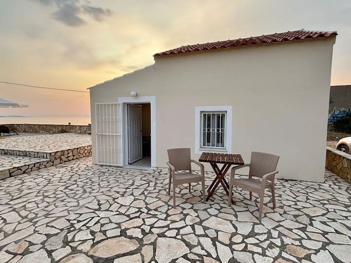 Peaceful Seaside Getaway! - Kassiopi