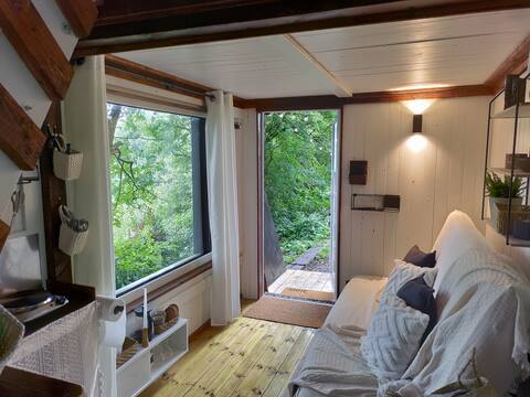 Top performing Airbnb: Beautiful Tiny House with Hot Tub in Nature in Aabenraa