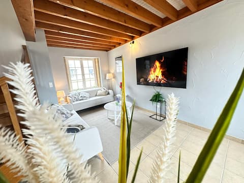 S Baylevéd'Air duplex castle view, and sauna