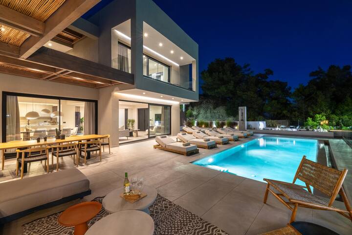 Mirena Luxury Living-Mirena Villa gallery image 2