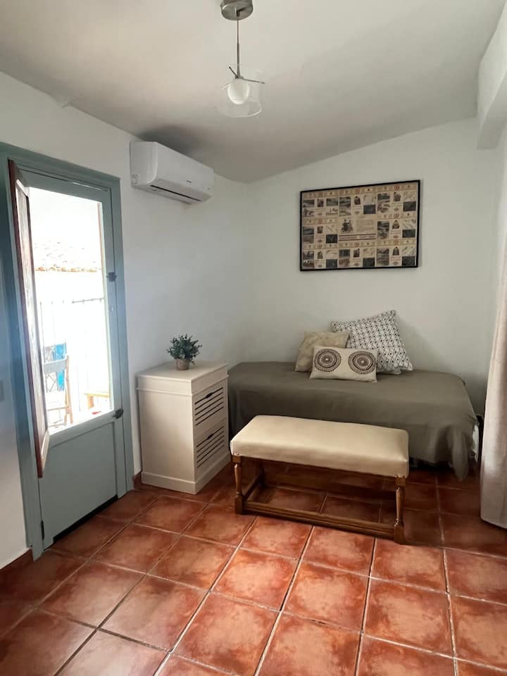 მისაღები ოთახი