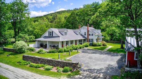 the Farmhouse at Riverledge: comfort + countryside